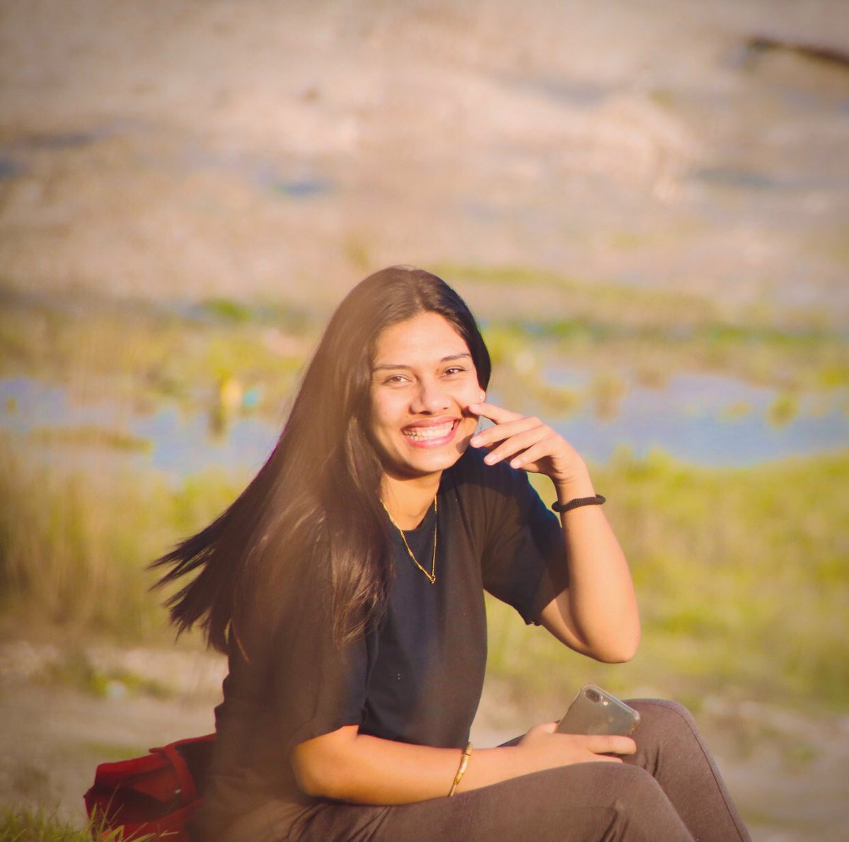 deepaparajuli00's tweet photo. Be The Source Of own Smile❤️🦋👑 https://t.co/ZKJwI9Ot4u