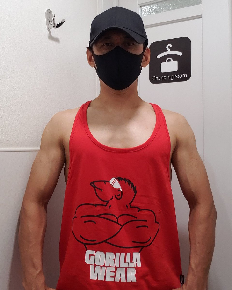 workout_holic17's tweet photo. #筋トレ #トレーニング #ジム #胸トレ #腕トレ #筋トレ好きと繋がりたい #workout #workoutholic #pectralmuscle #biceps #triceps #training #bulkup #gorillawear https://t.co/cvyocWEbYT