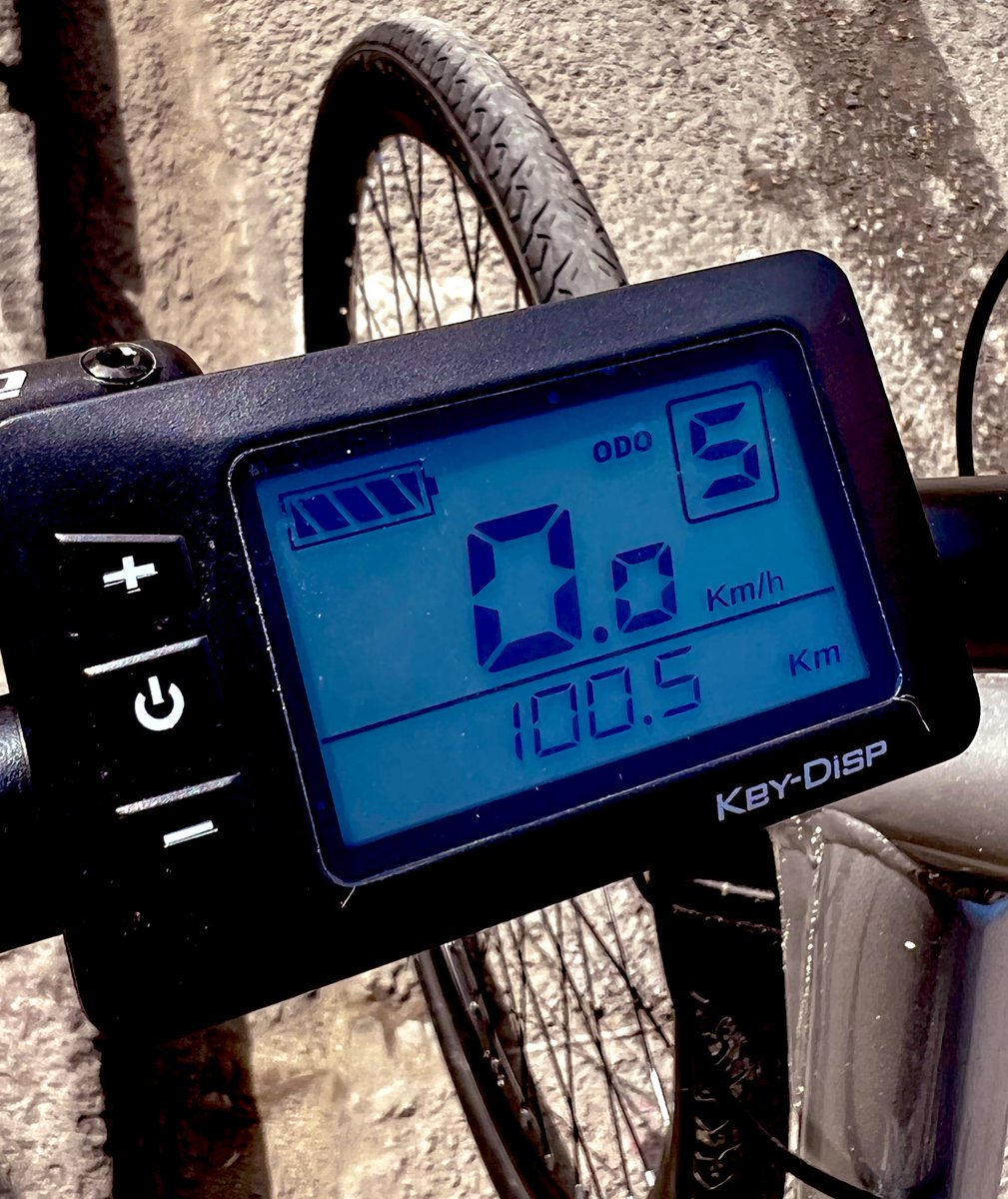 Craig Reucassel tweet media