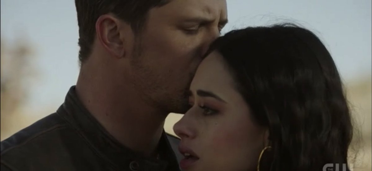 SOPHlEBAEK's tweet photo. this is my last straw i swear to god #RoswellNM https://t.co/XcULaKfNO1