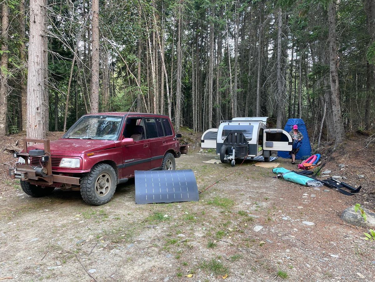 OwenTorgerson's tweet photo. Got the chance and took it!! Such a good weekend. #derbydays @ValemountMarina #TourismValemount #LeaveItBetterThanYouFoundIt #camperscode https://t.co/THqODx5Q90