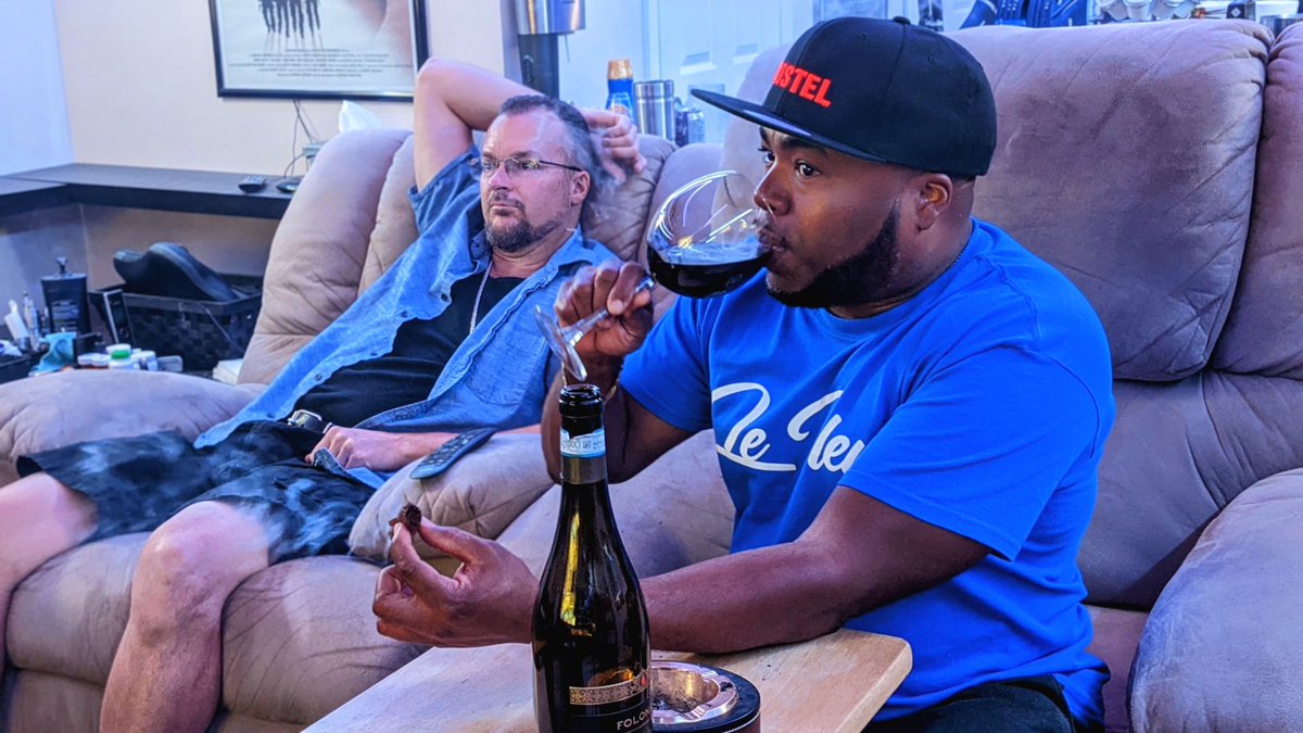 “Bringing great people onto your team is about demonstrating that size really doesn’t matter – people do.” 
-Jess Campbell
.
DJ Rocswell sophomore album coming soon 🎹 💯..
.
Shout out to my guy my business partner <a href="/sozedidit/">Soze</a>
.
Rocswell Radio app available app.rocswellradio.com