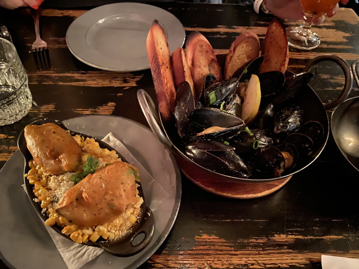 Tonight at Little Bad Wolf…Elotes with beer battered deep fried avocado, mussels with Allagash beer broth, and the undisputed best burger in the city of Chicago. Great, great night.