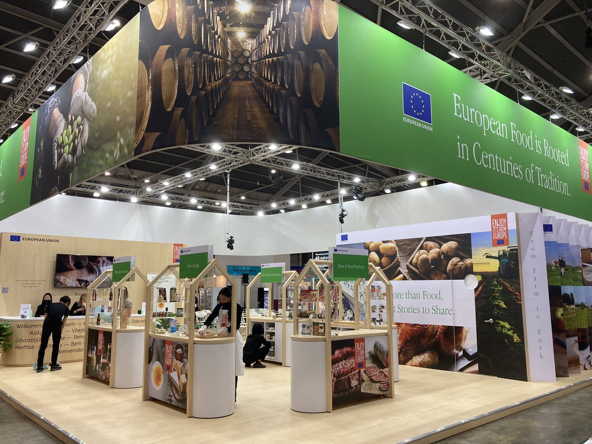 Matthieulvssr's tweet photo. Day 2 of @foodhotelasia where 🇪🇺 is the region of honour. 

On the program today: 
- permanent tastings 
- 3 cooking shows
- dairy products workshop
- beer workshop 
- Happy hour 🥳🥳

We are looking forward to welcoming you at the EU pavilion! #food #Fhafnb #FHA https://t.co/IP6kdGFdkw