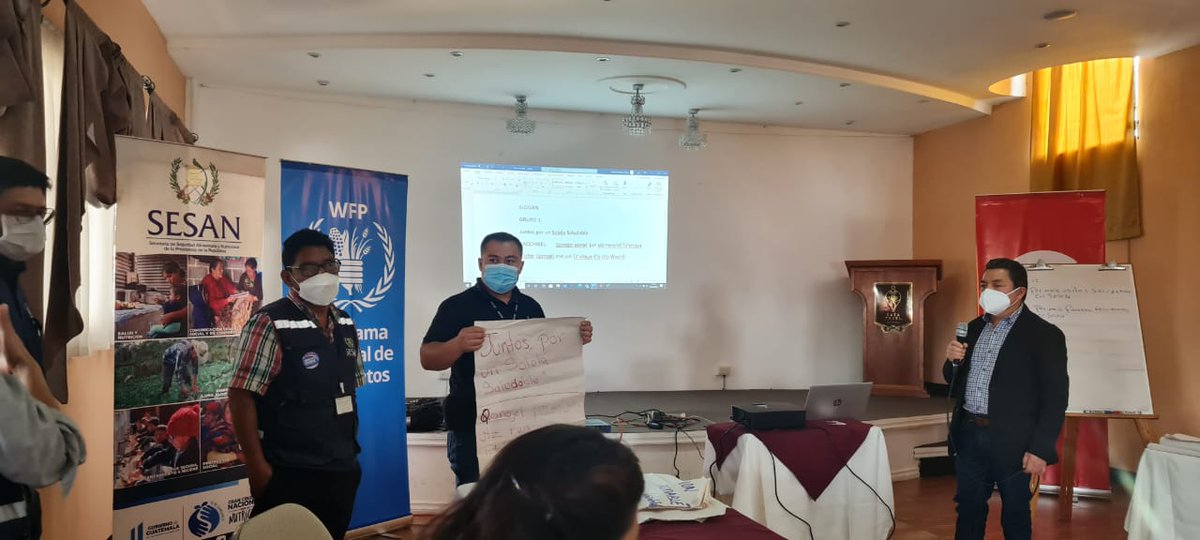 SESAN_Solola's tweet photo. Con el fin de continuar con el proceso de fortalecimiento de capacidades interinstitucionales, en la producción y edición de cuñas radiales, el equipo departamental participó en el taller facilitado por el Programa Ruk'ux'ya con apoyo de AEG-PMA @WFPGuatemala. #CCSyC #GCNN https://t.co/ErURAi57S0