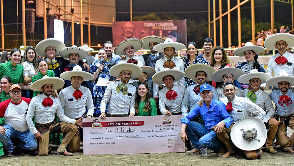 millonariothv's tweet photo. Espectacular victoria de los Tres Potrillos en la gran final “AAA” #CampeonatoMillonarioTHV #TradiciónMillonaria #FinalesMillonarias #XXVAniversario 

https://t.co/PDHVMkouGi https://t.co/PGswusO9G0