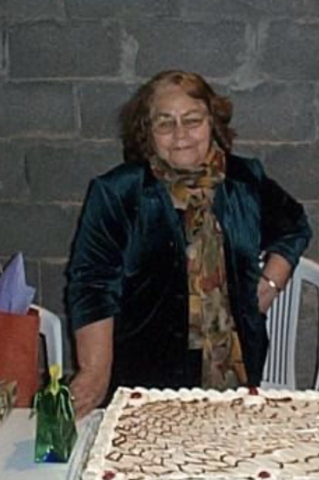 r2d2_jrz's tweet photo. Hoy cumpliría 84 años mi #abuela “Memita”, se fue hace unos años pero muy seguido llega a mis pensamientos
#TeExtrano https://t.co/CVaxxv9MF4