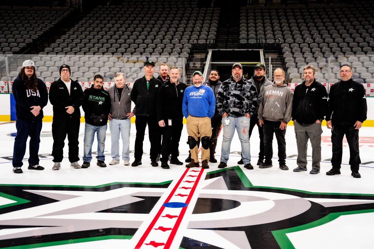 DallasStars's tweet photo. Shoutout to our incredible crew that got it all done 👏 https://t.co/GcLPdFJ55M