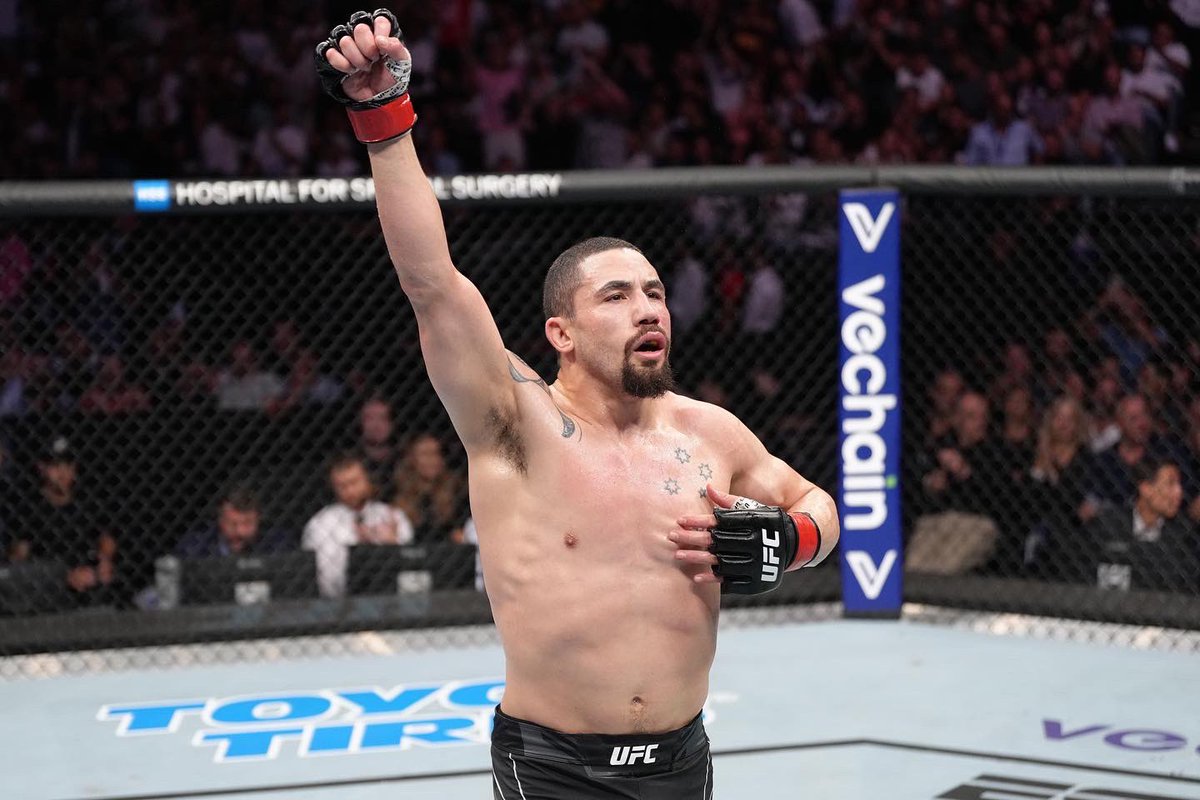 robwhittakermma's tweet photo. We came, we saw, we conquered. #UFCParis #ReaperNation @UFC_AUSNZ @ufc https://t.co/f4kZKIYxAU