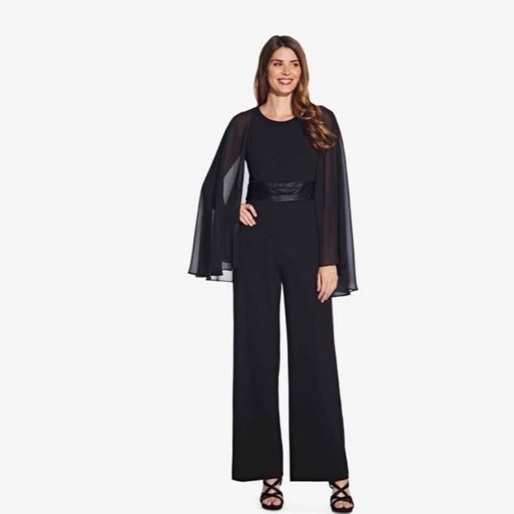 thriftycrow's tweet photo. So good I had to share! Check out all the items I'm loving on @Poshmarkapp #poshmark #fashion #style #shopmycloset #guess #adriannapapell #pilyq: https://t.co/8UyWmdDqig https://t.co/dKUJjKLYeK