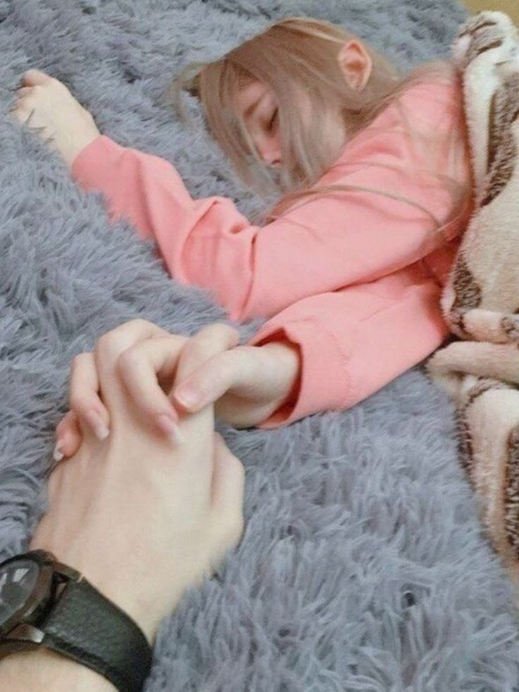 TNYBABI's tweet photo. futuwe  dada  holdng  m hand when  i  sleepies !! https://t.co/IwOCFyhNKZ