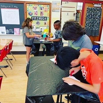 PSduPontMS's tweet photo. Students in Mrs Fitzhugh's class made Kindness Grams to help build a positive culture and spread joy to someone they hadn't known before. Now that's a great way to have a positive first week!!  #pspantherpride #psmakinghistory https://t.co/JcHITQ761I