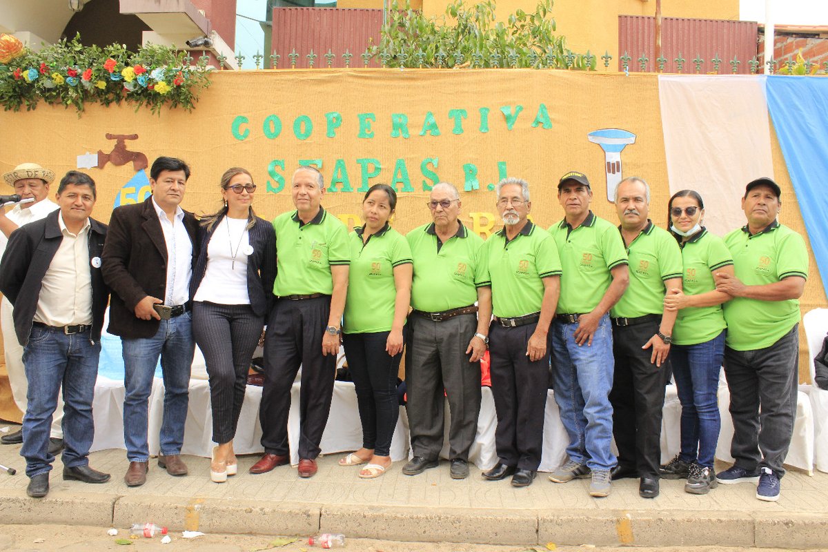 MariaTeresaVar6's tweet photo. Celebrando el 50 aniversario de la Cooperativa SEAPAS R.L. en el municipio de El Torno, más de 10 años trabajando junto a esta ejemplar cooperativa, logrando que los usuarios aporten en la conservación de recursos hídricos https://t.co/MwmXKhaxJC