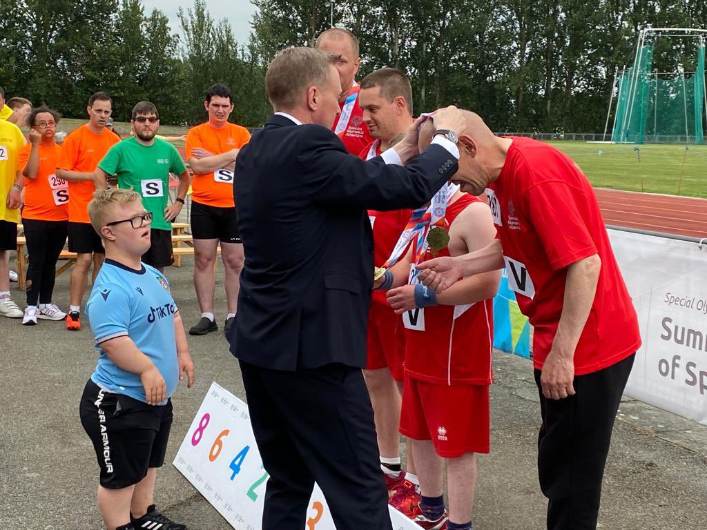 SsosWales's tweet photo. Diolch @HenoS4C for showcasing @SOWales @SOGreatBritain athletes at their #ssos22 event in Wrexham https://t.co/9hhjJktnad