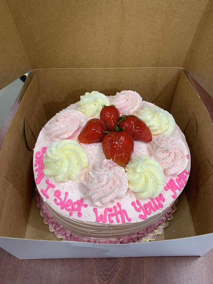 atgowans's tweet photo. my sister’s bday cake 🎉 https://t.co/G4EF0Avysr