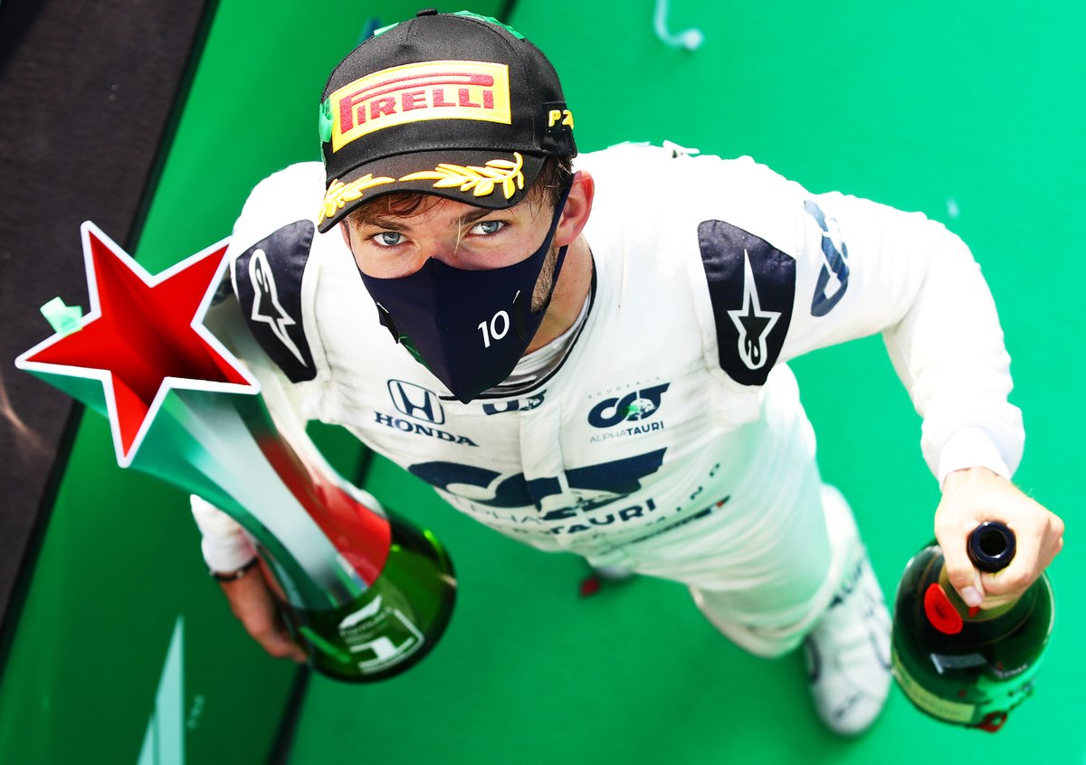 Alex_Racing1's tweet photo. Moment inoubliable, moment de joie intense, moment d'allégresse... 🙏

Il y a 2 ans, Pierre Gasly nous faisait basculer dans l'ivresse en remportant le GP d'Italie 🏆

24 ans que la France attendait cela en #F1... une nouvelle fois, merci @PierreGASLY 🇫🇷 https://t.co/IKm2bd5npi