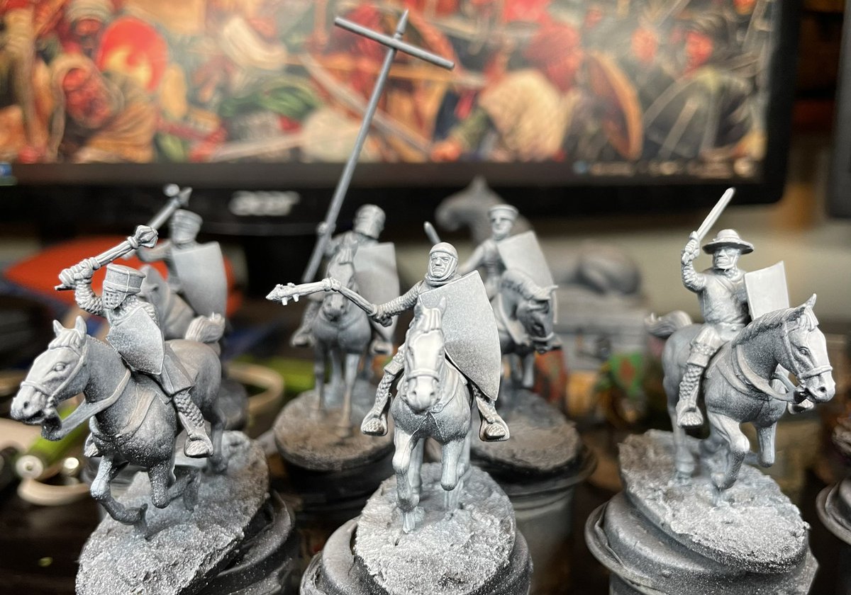 panzerkaput's tweet photo. More mounted sergeants for my Barons' War: Game for my St Mary de Pratis force. Cannot wait to paint these guys. Primed and ready to go. #thebaronswar #fireforgegame #conquestgames #historicalgamer #warhost #wargamer https://t.co/lgWRf96wDw