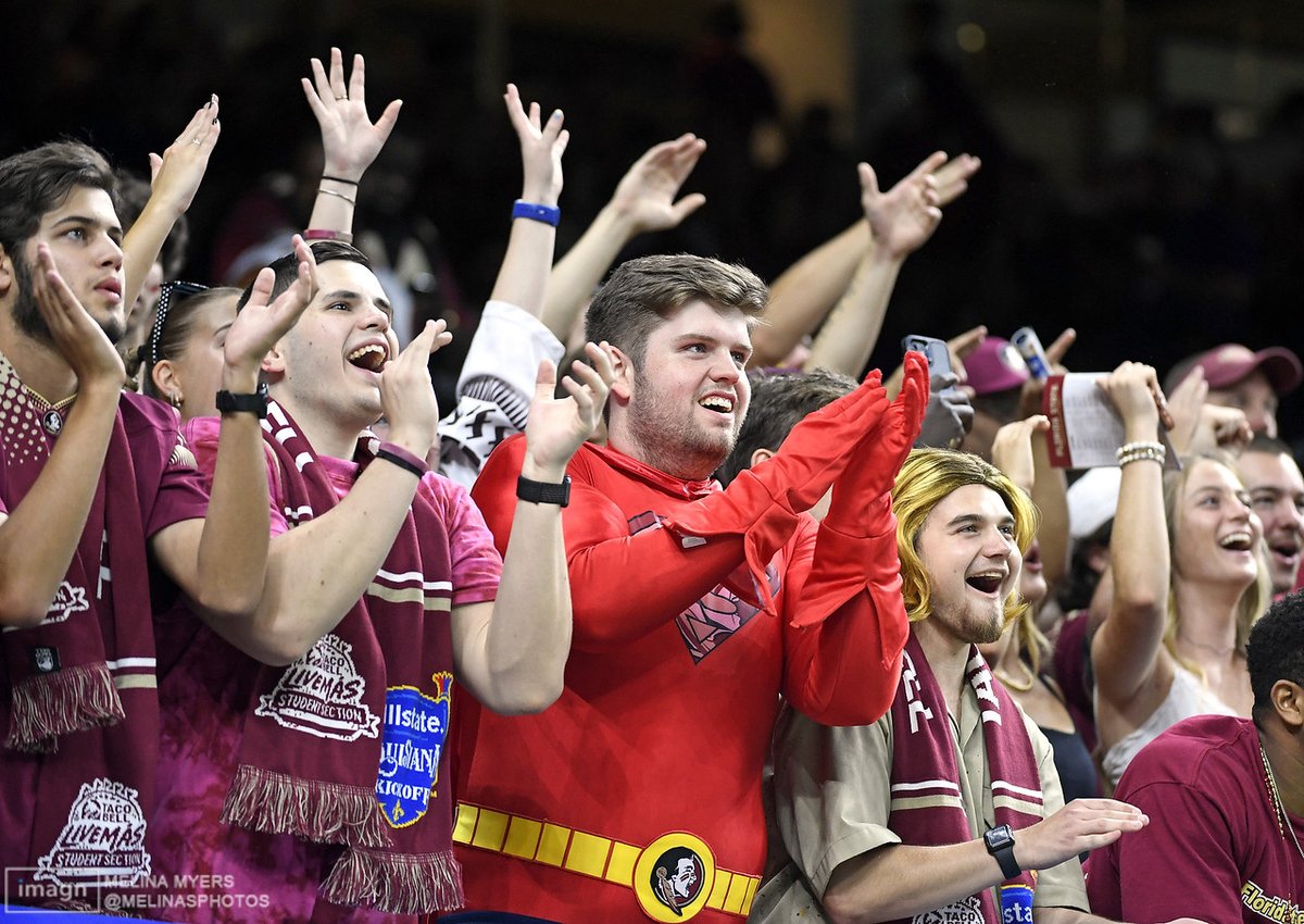 thenolezone's tweet photo. We Live Mas ™ 🔥 🍢  @tacobell 

Loved watching FSU Football DOMINATE last night in the Superdome 👊  It's going to be a special year folks... don't be a fan later.

#GeauxNoles #thenolezone #FSU https://t.co/P72F7j4jqb