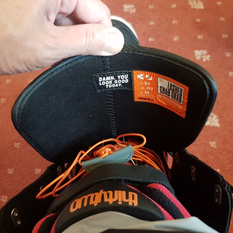 TwoStomachs's tweet photo. Best looking and comfortable snowboarding boots at the £250 price range. Good build quality and medium flex will suit beginners and free-riders.