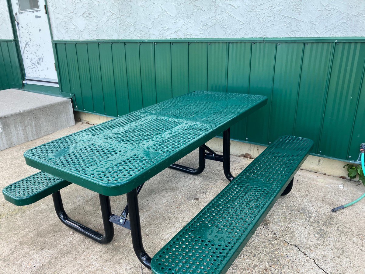 Redcliff_BP's tweet photo. The Redcliff Scout and Guide Building Association wish to express our sincere thanks to Servus Credit Union for a grant to replace the picnic tables at the Redcliff Baden Powell Centre this summer. https://t.co/zqiGQfbuRw