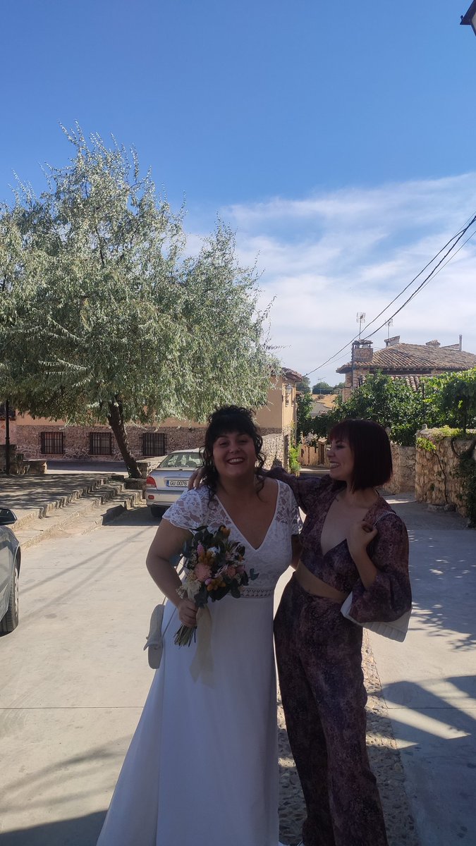 AlbaFdez_leon's tweet photo. Estoy rodeada de los mejores 🥰 https://t.co/HTiLA42JjD