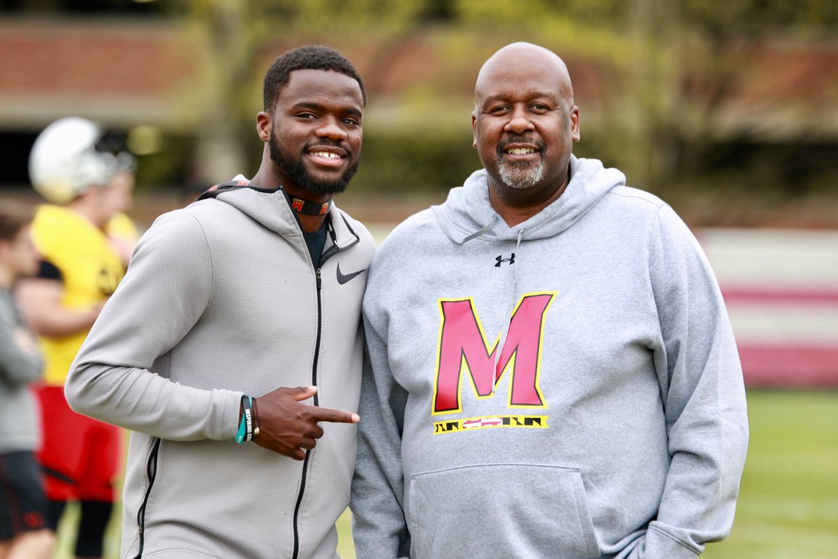 TerpsFootball's tweet photo. ITS A DMV THING!!

@FTiafoe!! https://t.co/4aHRuqymn3