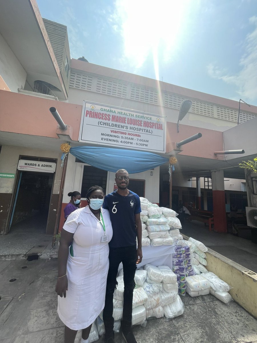 ctballer_'s tweet photo. Donated over 300 diapers to the children’s ward at Princess Marie Louise Hospital in Ghana, West Africa. Praying that all the blessings from this go to @burnttoast’s dad and family .. we love the @doodles ♥️🙏🏾🇬🇭. WAGMI 🚀 https://t.co/CrmmgmSk7X