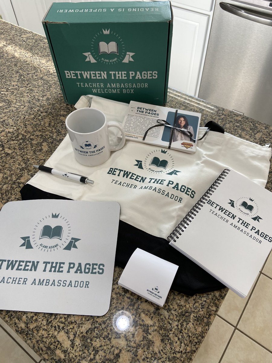 MeghanAlexis16's tweet image. #betweenthepages @AlaneAdamsBooks thank you for my package!!!Does this mean I’m official?❤️