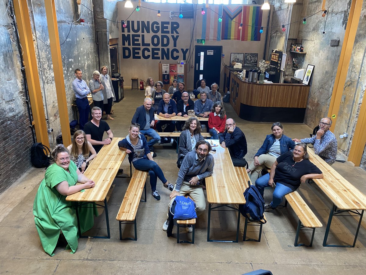 OpenHeritage partners were supposed to come to #Newcastle in May 2020 but the covid pandemic disrupted our plans. Today we could finally meet here and visit the amazing #Sunderland Heritage Lab 🥳

Learn more about the Lab at openheritage.eu/high-street-su…