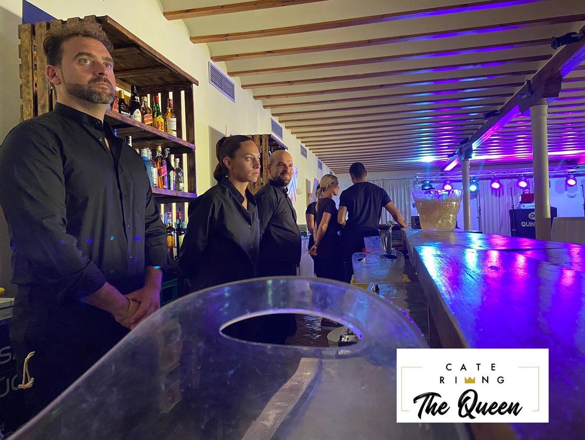 cateringTQueen's tweet photo. Sensacional barra libre de la boda de Pepe y Pastora, con la colaboración de  Autoservicio La Soledad!!
#barralibre #bodas2022 #eventos #catering #TheQueen https://t.co/tc4MkXeSgU