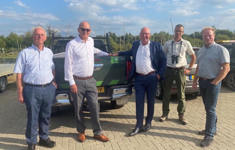 AltenaNet tweet media