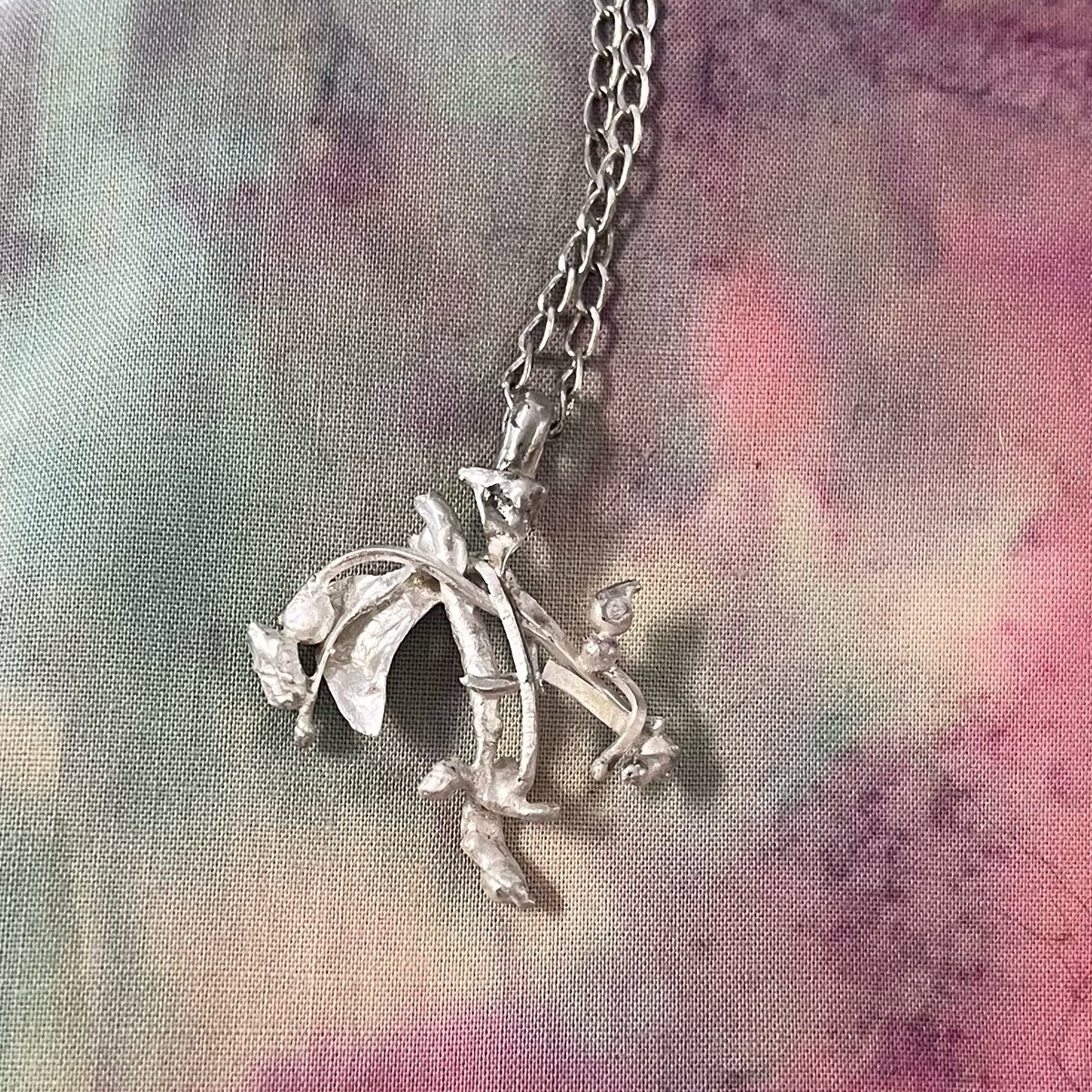Vivid Moon Jewelry tweet media