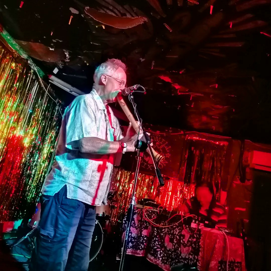 skif45's tweet photo. 🎙️ #Betamax & #CliveBell
↪️ @JellyCleaver
↪️ #PhilMFU
🏟️ @WindmillBrixton
📅 5 September 2022
📢 @SisterRayStore https://t.co/g16ua3XidZ