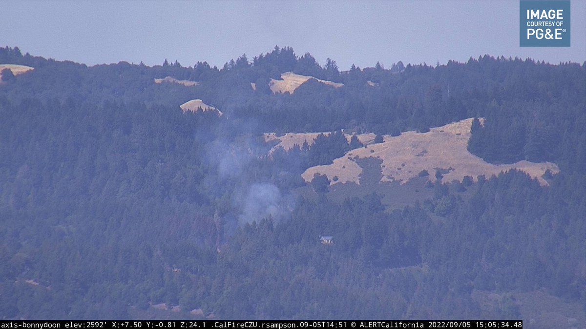 CALFIRECZU's tweet image. UPDATE: All aircraft have been released from the #Castlefire. The fire is estimated at less than 1-acre. #CaWx