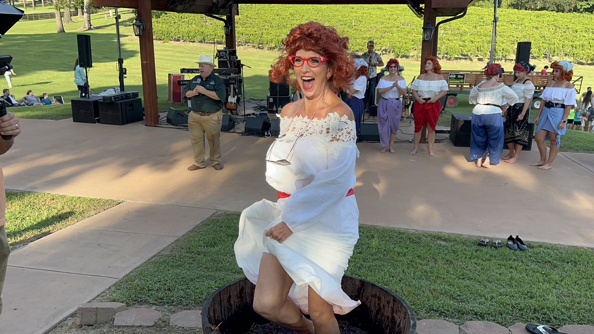 OfficialRFDTV's tweet photo. Our own @TArender1 has many, many hats but we think she knocked it out of the park at the at the Landry Vineyards “Lucille Ball Look alike” Grape Stomp this past weekend. It’s their annual harvest celebration! 🍇🦶🏼

#AgTwitter #grapestomp https://t.co/MOxXNlUOJY