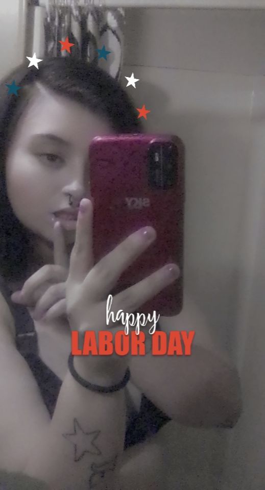 Shynebright21's tweet photo. #HappyLaborDay loves😘 hmu and let me know what y'all are wanting to see 😉 https://t.co/wDzIUeJyZB