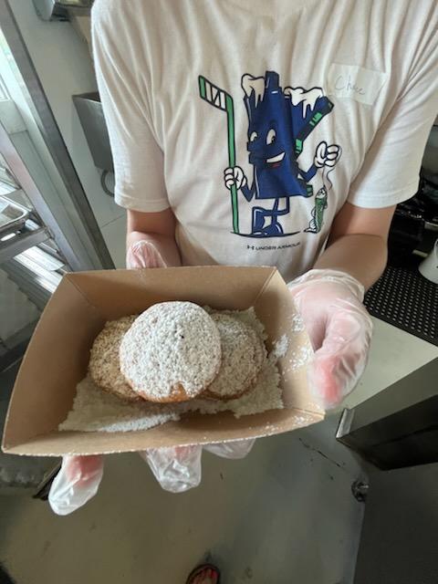 French Meadow Cafe (@frenchmeadow) on Twitter photo The clock is ticking, but there's still time to enjoy the <a href="/mnstatefair/">Minnesota State Fair</a> before we wrap up another year! We'll be working until the very end, so don't be shy about stopping by for one last indulgence... #MNStateFair2022 The clock is ticking, but there's still time to enjoy the <a href="/mnstatefair/">Minnesota State Fair</a> before we wrap up another year! We'll be working until the very end, so don't be shy about stopping by for one last indulgence... #MNStateFair2022