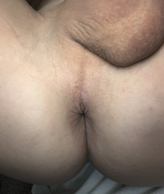 All freshly shaven and misbehavin&rsquo; https://t.co/ygJvIFK8tm