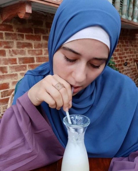 اختي النهارده بتقولي عمو جرجس عزمني عنده علي مشروب كان طعمه لذيذ جدا بس اخد وقت لغاية لما عمله و طالع كان شكله مرهق ربنا يشفيه😍تفتكرو ايه هو المشروب ده ❤💙<a href="/rokayamo9664/">rokaya</a>