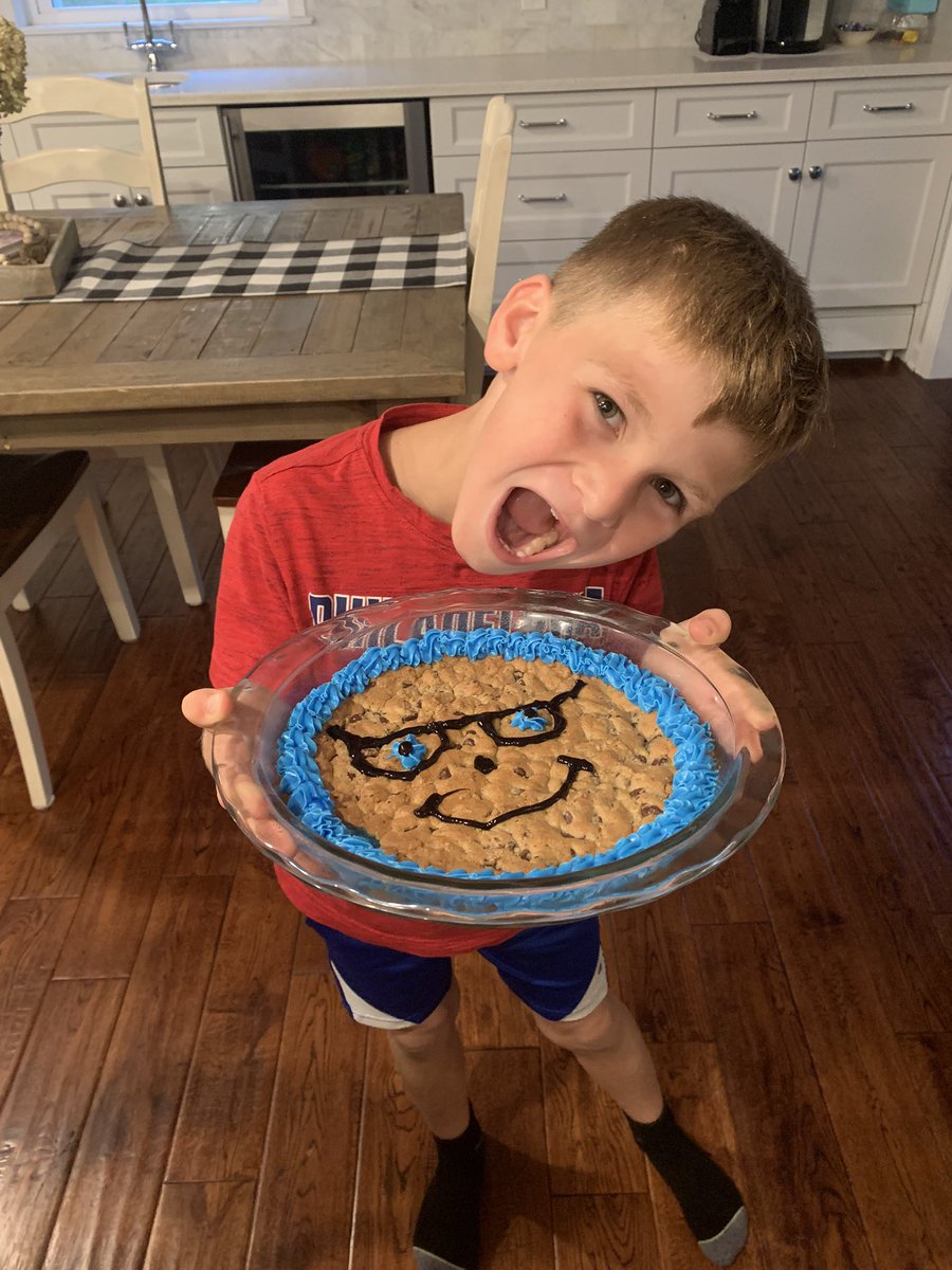 Ashley Lere tweet media