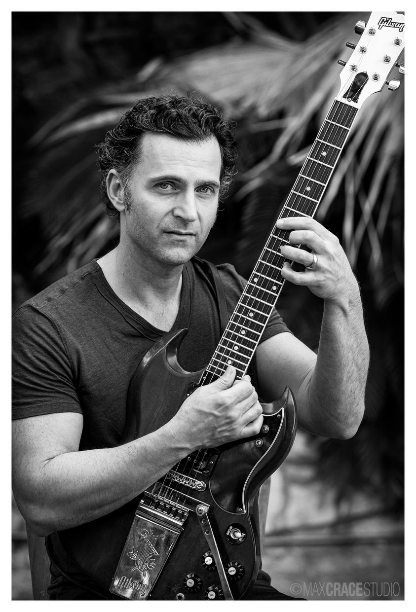 Happy Birthday to Dweezil Zappa 