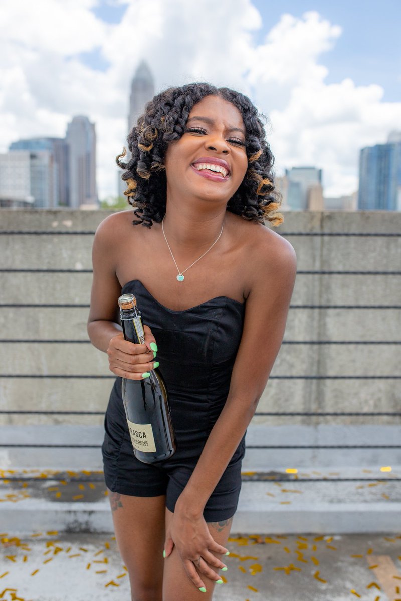 Queen T✨ tweet media