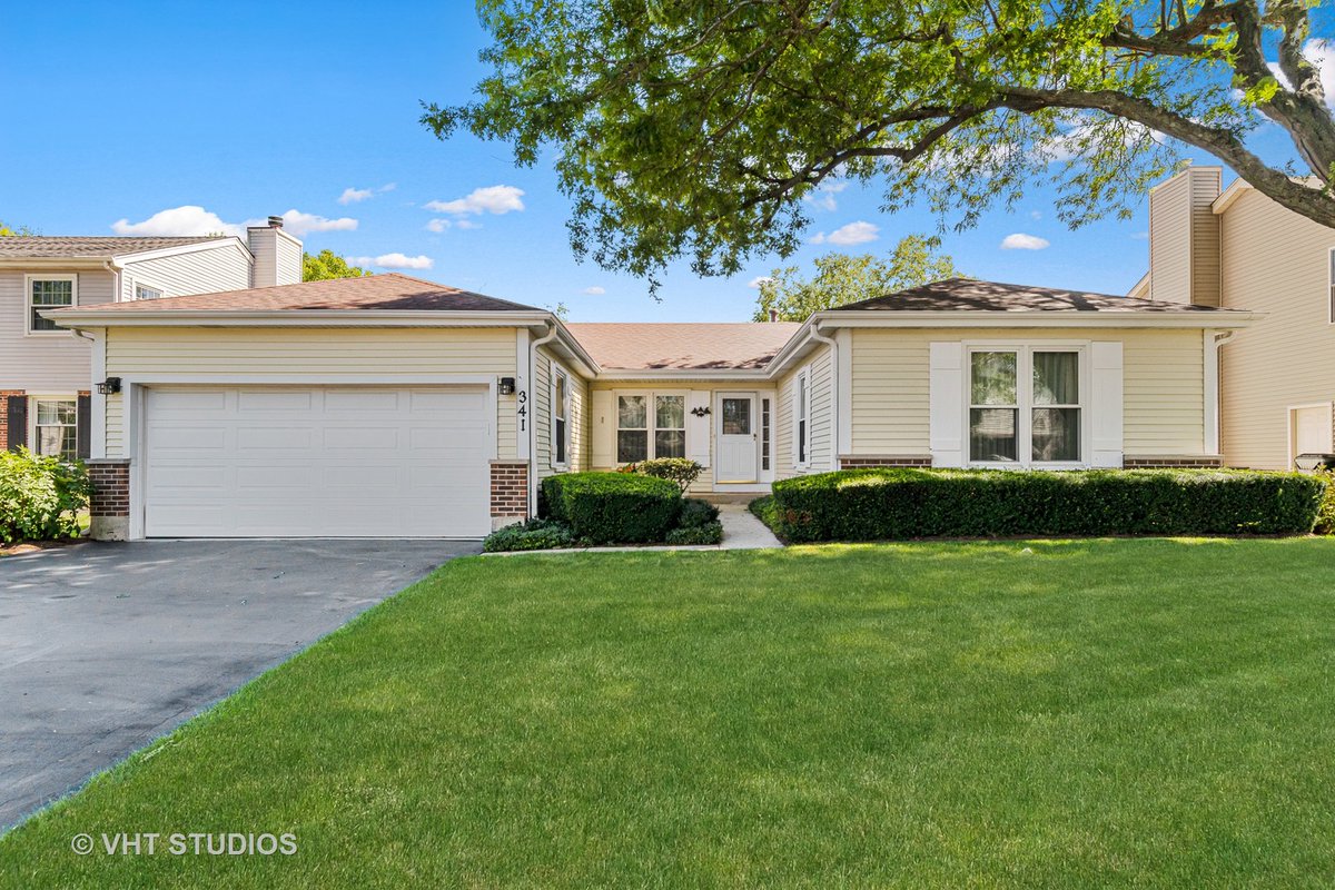 Julie Roback tweet media