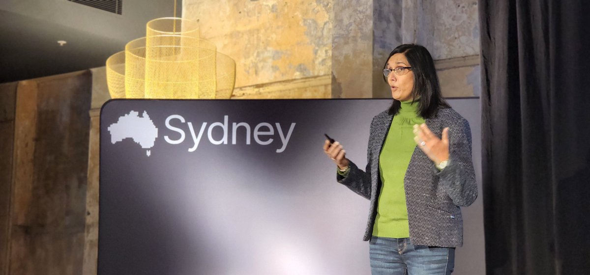 Keynote by the wonderful <a href="/mbajaj9/">monica bajaj</a> for #DevDaySydney 🦘
#DeveloperDays2022 <a href="/auth0/">Auth0</a> <a href="/oktadev/">Okta Dev</a>