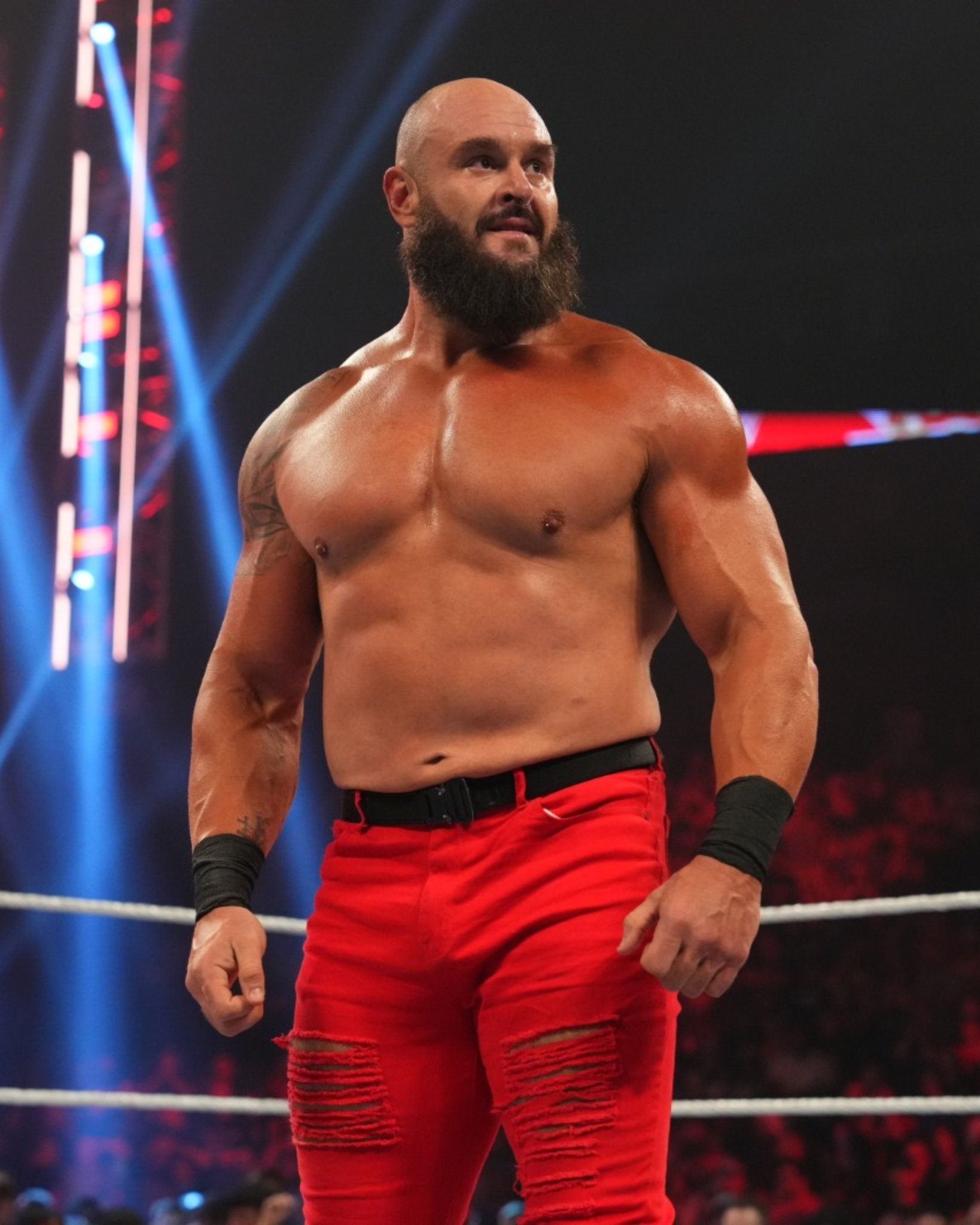 WWE on TNT Sports on X: "Braun Strowman is in some shape 💪 #WWERaw https://t.co/k4cZKcb0VE" / X