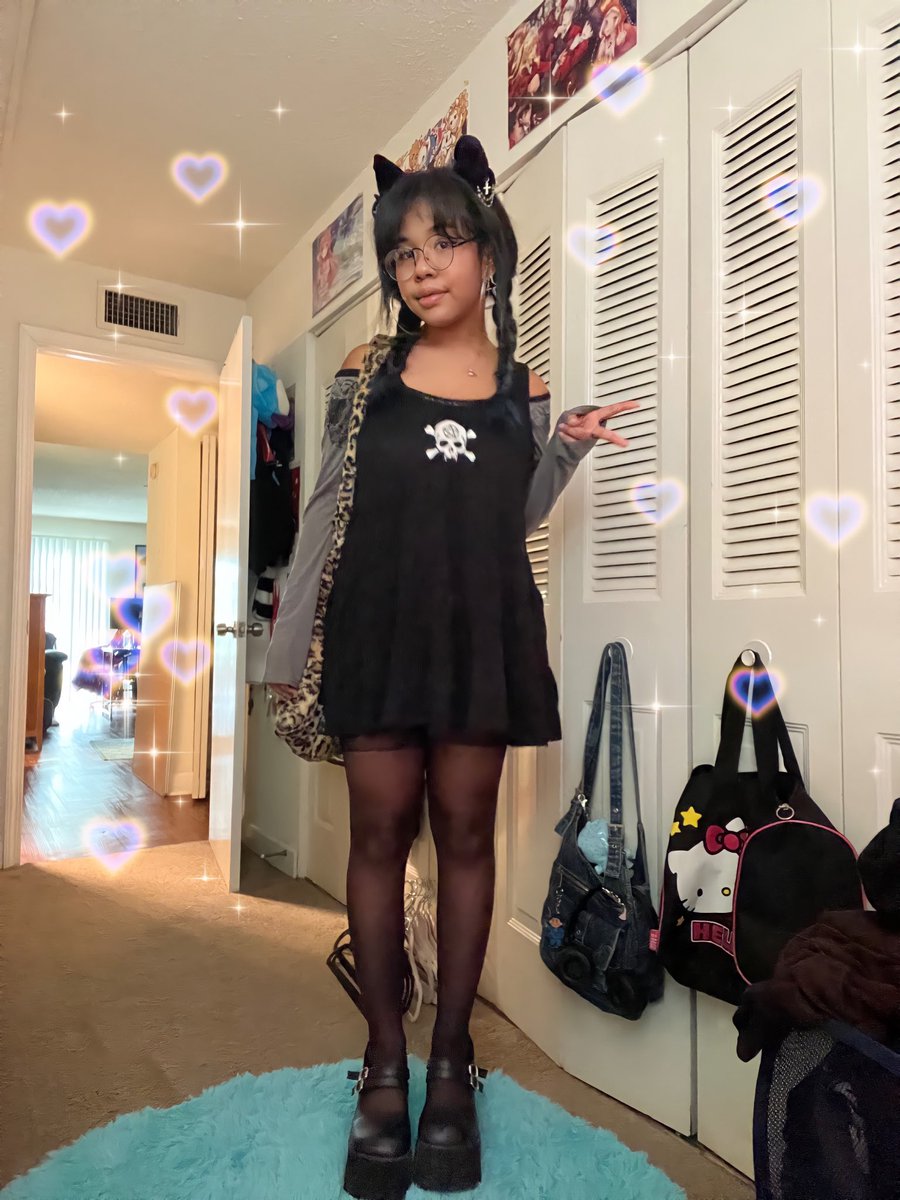 mirai ☆ 🔜 AWA on Twitter: "catgirls are real :O"