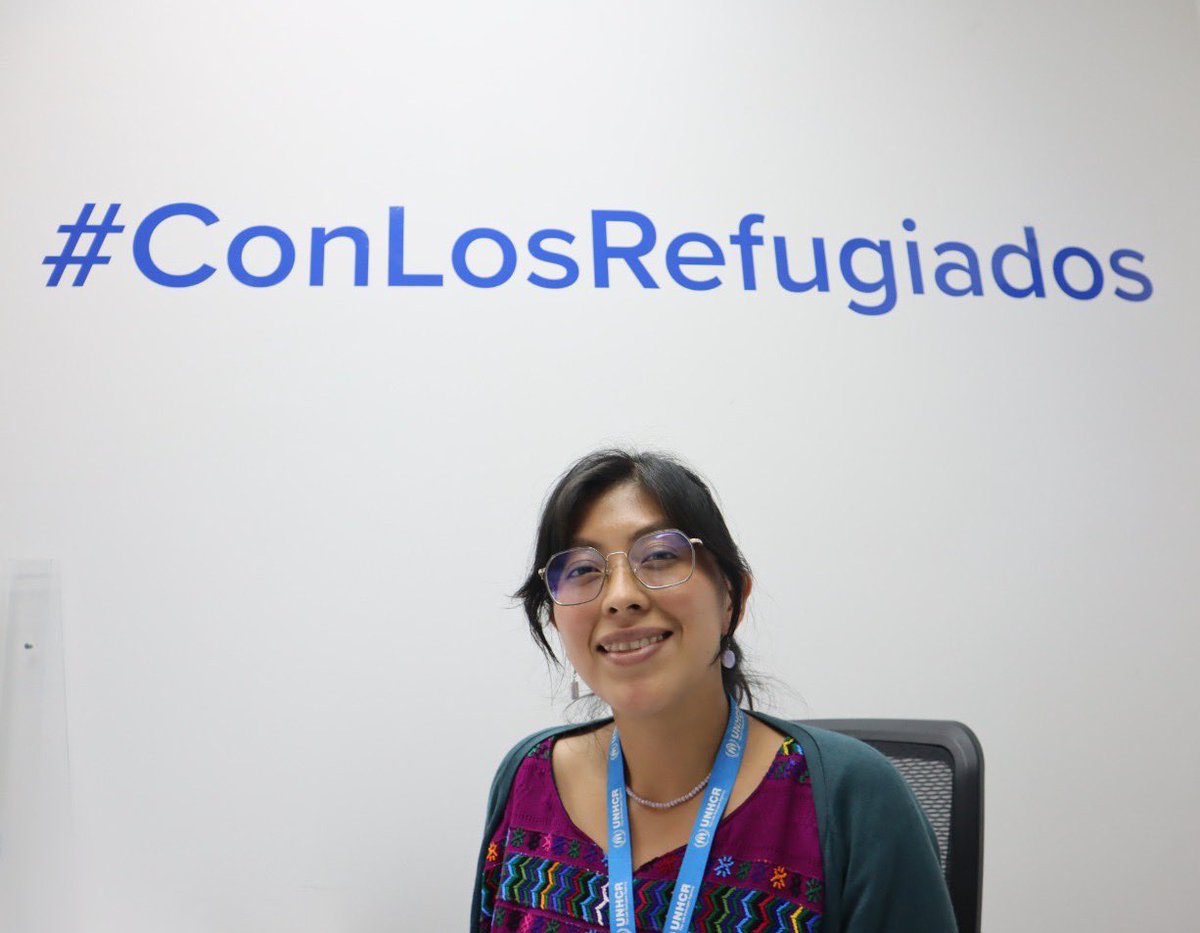 indjaian's tweet photo. “Como mujer indígena también he afrontado situaciones de vulnerabilidad, lo que me hace sentir empatía con las personas por las que trabaja @ACNURamericas 🇬🇹”

@AmaNalli_ te felicito en ese #DiaInternacionalDeLaMujerIndigena  y te agradezco por los aprendizajes diarios ✨ https://t.co/lHQmQXZRHH