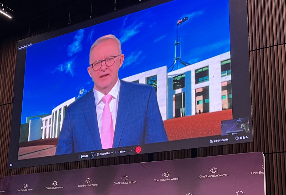 Katytroughton's tweet photo. Live now: @AlboMP presents to the @CEWAus Summit - talking to the commitment to improving gender equality in Australia.   @sammostyn @ajohnstonpell https://t.co/YAZ3O6LoS3