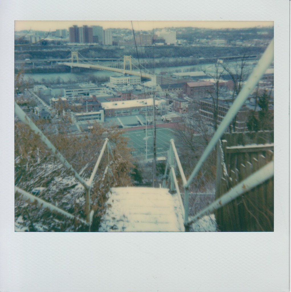 lzurowski's tweet photo. One hundred years ago, this hillside neighborhood had three times as many people living within its boundaries, many of them the skilled and unskilled laborers who made Pittsburgh, Pittsburgh. #StepTrek2022 #SouthSideSlopes Photos+Story https://t.co/b239YaTogW https://t.co/xhrG8RWrUR