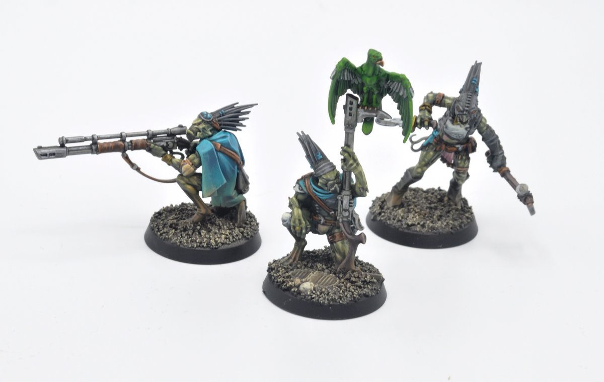 40kRadio's tweet photo. Our very own @jfdubeau got the privilege of painting some of the new #KillTeamITD Kroot models, and they are a treat to work on.

#WarhammerCommunity #warhammer40k https://t.co/LhU0ythCok